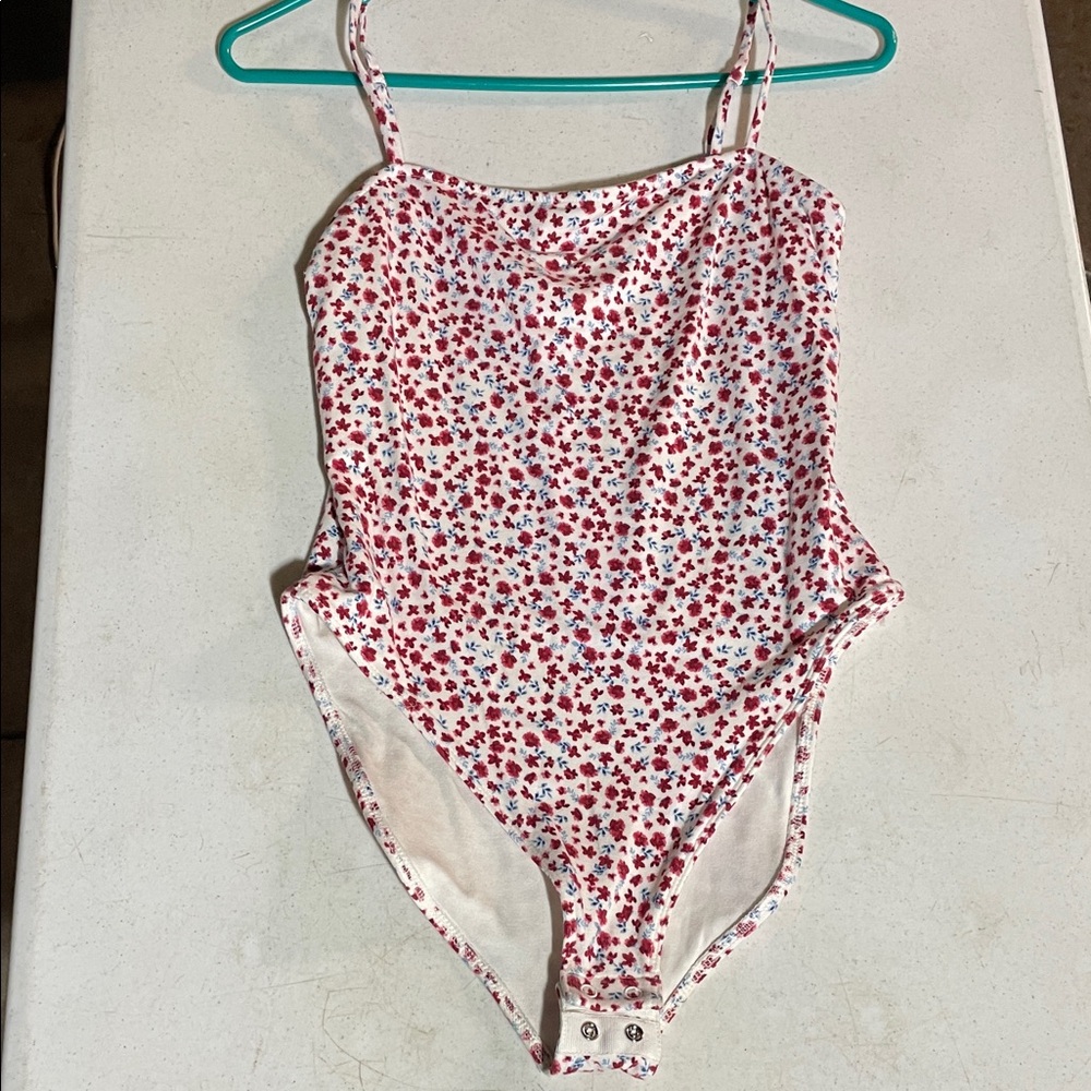 Old Navy Floral Print One-Piece seamless cami bodysuit